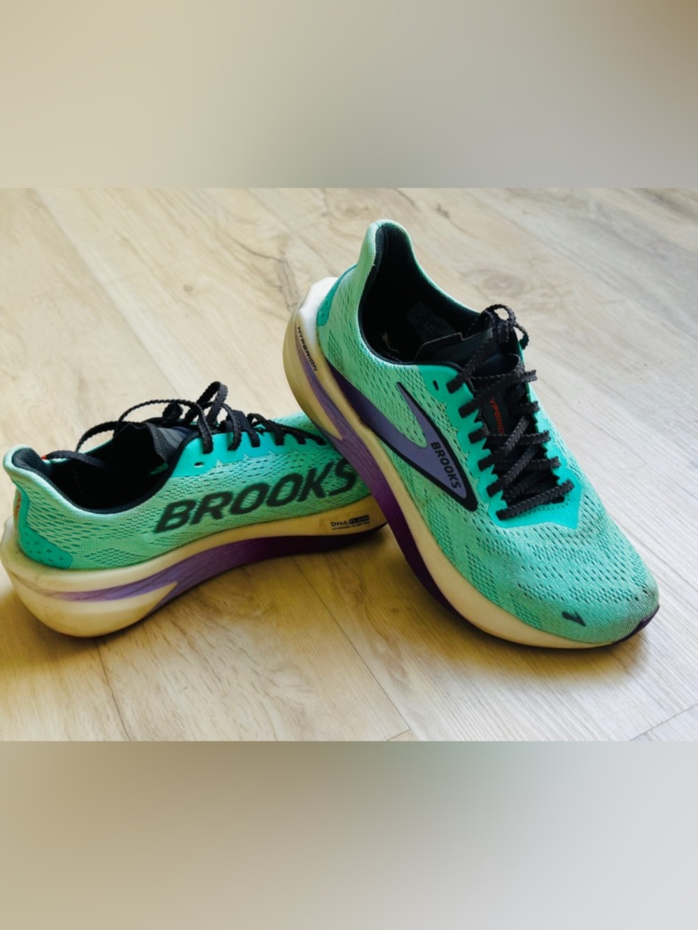 Brooks Women's Hyperion 2 Running Shoe - Teal, Purple, Black - Picture 2 of 5